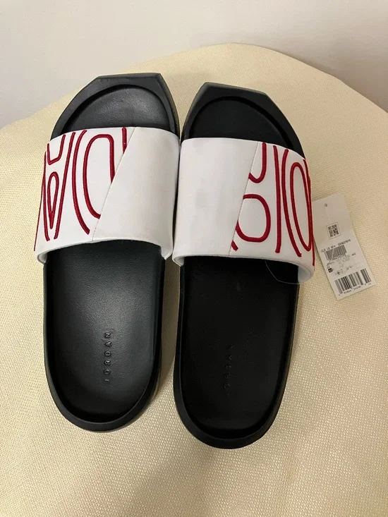 Nike Jordan Nola Slide Sandals W Sz 8   White Black Gym Red - Picture 3 of 12